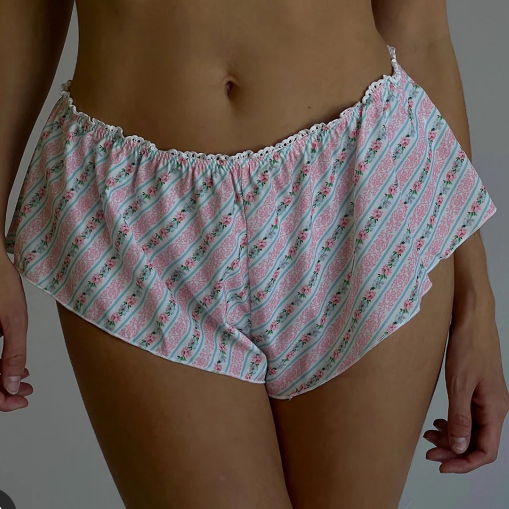 Frankie's Bikinis Flora Floral Mini Short